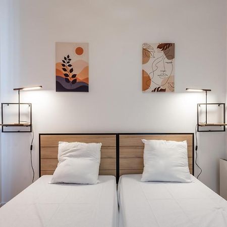 Appartamento Luxe Penthouse For 6 - Fairytale Factory Bussy-Saint-Georges Esterno foto